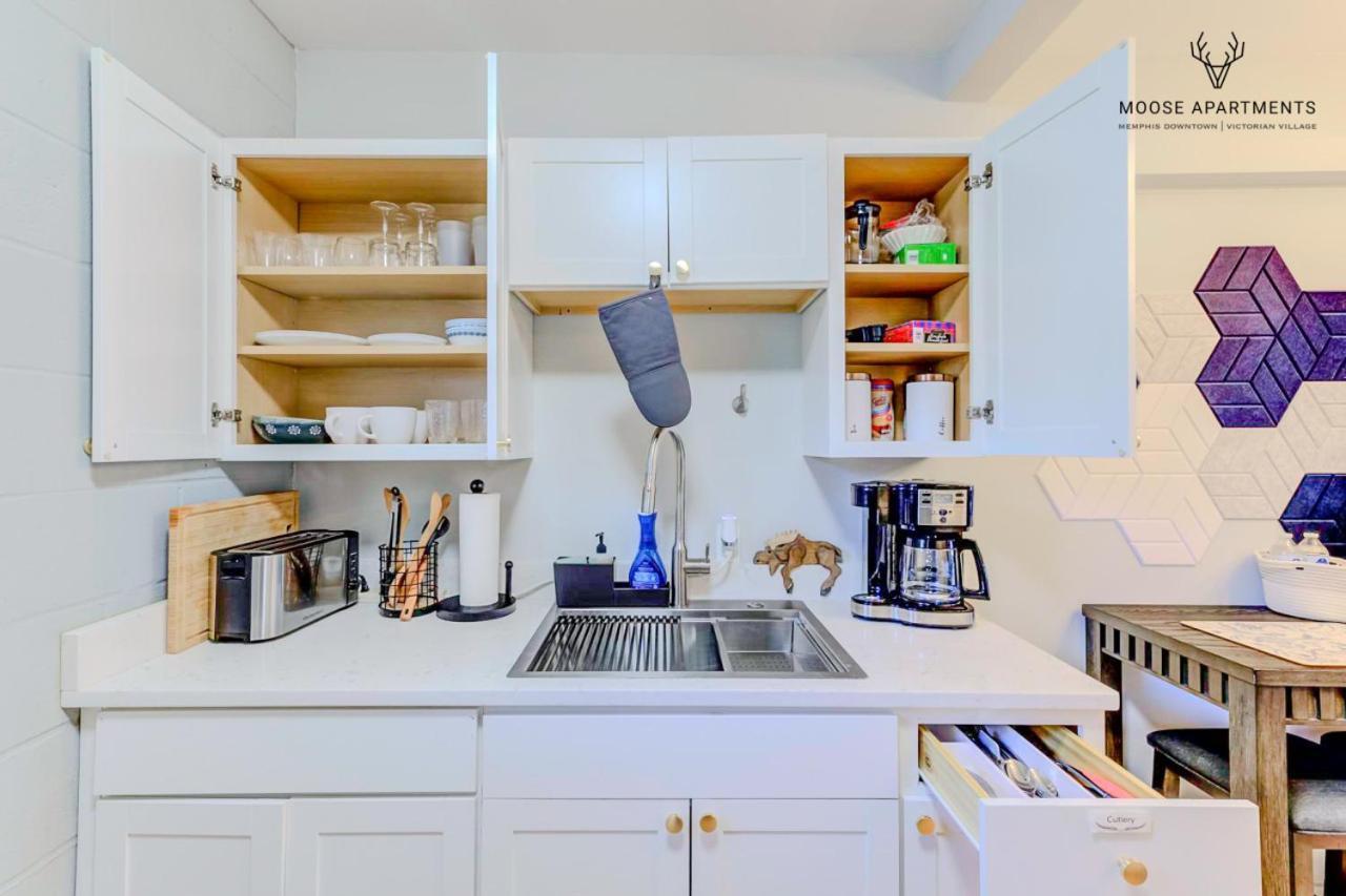 Modern Luxe Loft Free Parking & Wifi King Bed 8 Apartment
